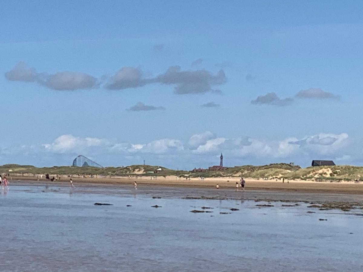 Beach Lookout - Sea Views Lytham St Annes Buitenkant foto